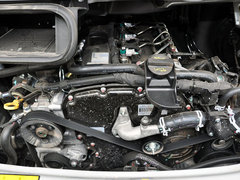 2013款 2.4T 手动 柴油普通型加长轴高顶Duratorq