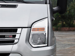 2013款 2.4T 手动 柴油普通型加长轴高顶Duratorq