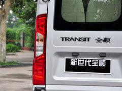 2013款 2.4T 手动 柴油普通型加长轴高顶Duratorq