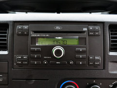 2013款 2.4T 手动 柴油普通型加长轴高顶Duratorq