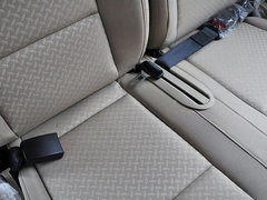 2013款 2.4T 手动 柴油普通型加长轴高顶Duratorq