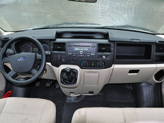 2013款 2.4T 手动 柴油普通型加长轴高顶Duratorq