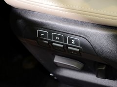 2014款 1.6L 自动 致悦型