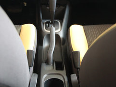 2013款 1.6L 自动 北斗导航版
