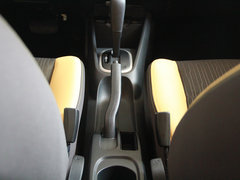 2013款 1.6L 自动 北斗导航版