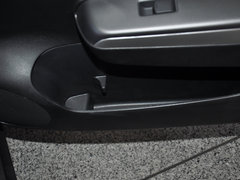 2013款 1.6L 自动版