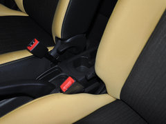 2013款 1.6L 自动版