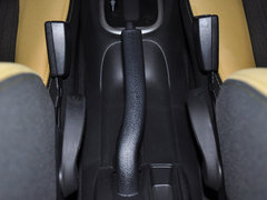 2013款 1.6L 自动版