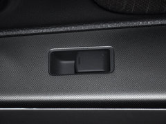 2013款 1.6L 自动版