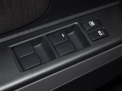 2013款 1.6L 自动版