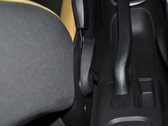 2013款 1.6L 自动版