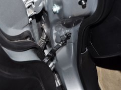 2013款 1.6L 手动版