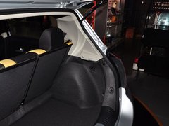 2013款 1.6L 手动版