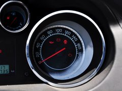 2014款 2.7L 手动 尊荣版
