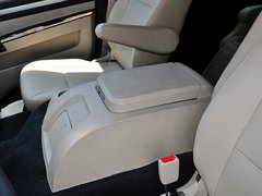 2014款 2.7L 手动 尊荣版