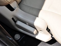 2014款 2.7L 手动 尊荣版