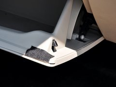 2014款 2.7L 手动 尊荣版