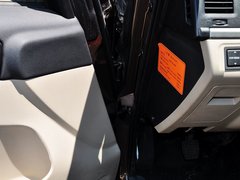 2014款 2.7L 手动 尊荣版