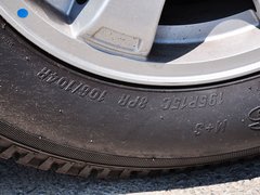 2014款 2.7L 手动 尊荣版
