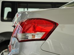 2013款 1.5L 手动 新视界版 智尚型
