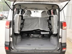 2013款 1.5L 手动 改款 国V 标准型 7座