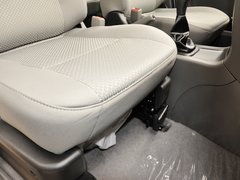 2013款 1.5L 手动 改款 国V 标准型 7座