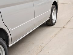 2013款 1.5L 手动 改款 国V 标准型 7座