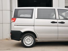 2013款 1.5L 手动 改款 国V 标准型 7座