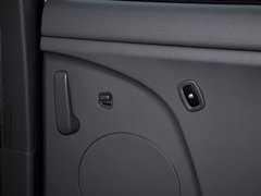 2013款 1.5L 手动 改款 国IV 舒适型 7座
