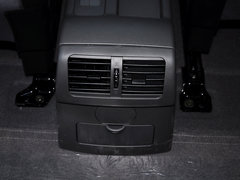 2013款 1.5L 手动 改款 国IV 舒适型 7座