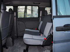 2013款 1.5L 手动 改款 国IV 舒适型 7座