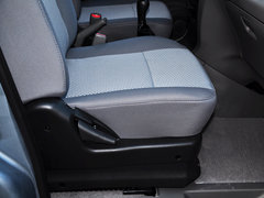 2013款 1.5L 手动 改款 国IV 舒适型 7座
