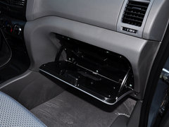 2013款 1.5L 手动 改款 国IV 舒适型 7座