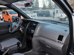 2013款 1.5L 手动 改款 国IV 舒适型 7座