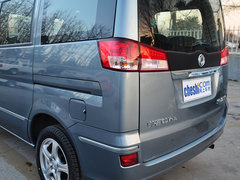 2013款 1.5L 手动 改款 国IV 舒适型 7座
