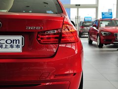 2014款 328i 运动设计套装