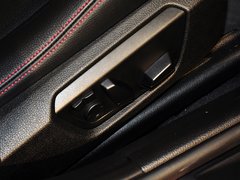 2014款 328i 运动设计套装
