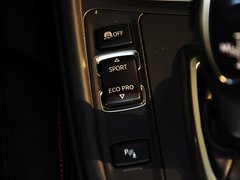 2014款 328i 运动设计套装