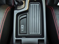 2014款 328i 运动设计套装