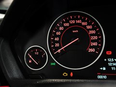 2014款 328i 运动设计套装