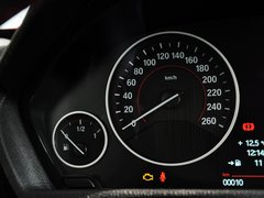 2014款 328i 运动设计套装