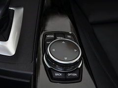 2014款 328i 运动设计套装