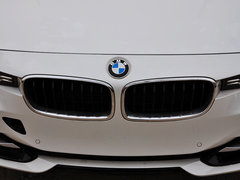 2014款 328i 运动设计套装