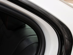 2014款 328i 运动设计套装