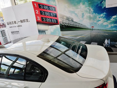 2014款 328i 运动设计套装