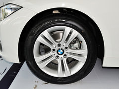 2014款 328i 运动设计套装