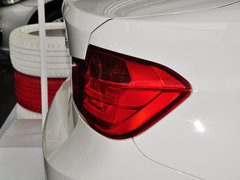 2014款 328i 运动设计套装
