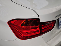 2014款 328i 运动设计套装