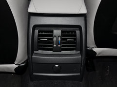 2014款 328i 运动设计套装