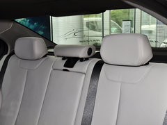 2014款 328i 运动设计套装